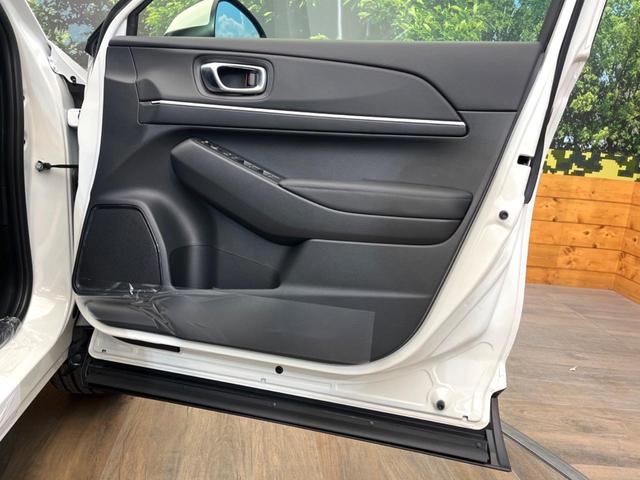 ヴェゼル ｅ：ＨＥＶ　Ｚ　登録済未使用車　Ｈｏｎｄａ　ＣＯＮＮＥＣＴディスプレイ　バックカメラ　ホンダセンシング　アダプティブクルーズ　ブラインドスポットインフォメーション　シートヒーター　電動リアゲート　ＬＥＤヘッド　ＥＴＣ（72枚目）