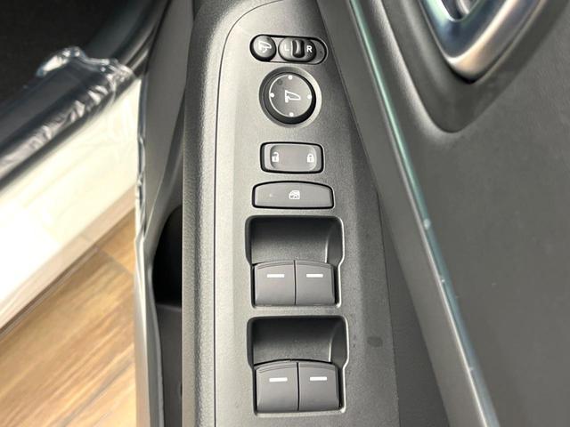 ヴェゼル ｅ：ＨＥＶ　Ｚ　登録済未使用車　Ｈｏｎｄａ　ＣＯＮＮＥＣＴディスプレイ　バックカメラ　ホンダセンシング　アダプティブクルーズ　ブラインドスポットインフォメーション　シートヒーター　電動リアゲート　ＬＥＤヘッド　ＥＴＣ（73枚目）