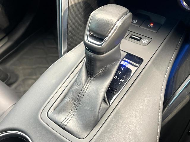 ハリアー Ｇ　禁煙車　メーカー純正１２．３インチナビ　バックカメラ　プリクラッシュセーフティ　レーダークルーズ　パワーバックドア　デジタルインナーミラー　ＬＥＤヘッド　ＥＴＣ　純正１８インチアルミ（61枚目）