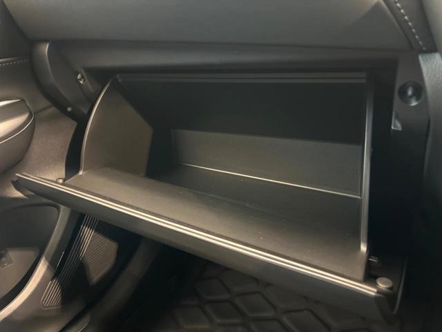 ハリアー Ｇ　禁煙車　メーカー純正１２．３インチナビ　バックカメラ　プリクラッシュセーフティ　レーダークルーズ　パワーバックドア　デジタルインナーミラー　ＬＥＤヘッド　ＥＴＣ　純正１８インチアルミ（67枚目）