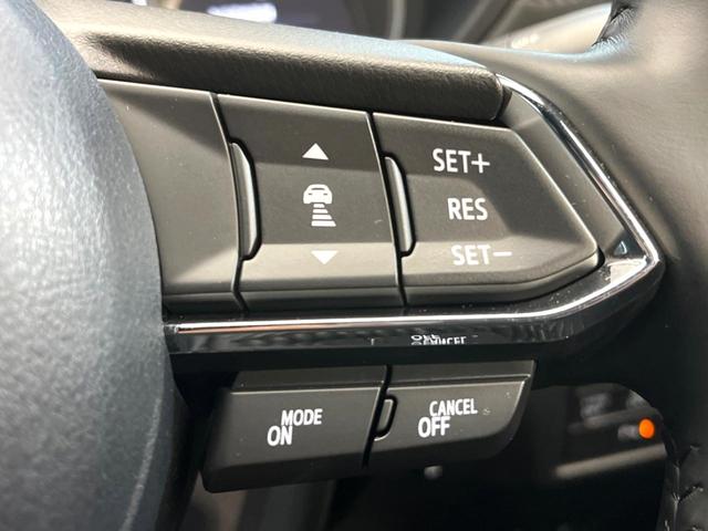 ＣＸ－８ ２５Ｓ　スマートエディション　禁煙車　メーカー純正８インチナビ　全周囲カメラ　スマートシティブレーキサポート　レーダークルーズ　ＬＥＤヘッド　ＥＴＣ　ドラレコ　クリアランスソナー　横滑り防止　純正１７インチアルミ（6枚目）