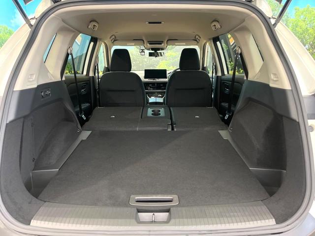 エクストレイル Ｘ　ｅ－４ＯＲＣＥ　禁煙車　メーカー純正ナビ　全周囲カメラ　プロパイロット　４ＷＤ　インテリジェントエマージェンシーブレーキ　ＬＥＤヘッドライト　純正１８インチアルミ　ドラレコ　ＥＴＣ　クリアランスソナー（10枚目）
