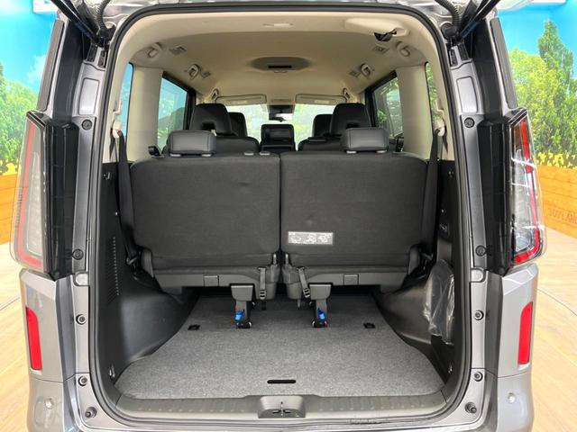 セレナ ｅ－パワー　ハイウェイスターＶ　９０周年記念車　両側電動ドア　全周囲カメラ　衝突被害軽減システム　ハーフレザーシート　コーナーセンサー　スマートキー　ＬＥＤヘッド　ＥＴＣ２．０　オートハイビーム　車線逸脱警報　オートライト　オートエアコン（36枚目）