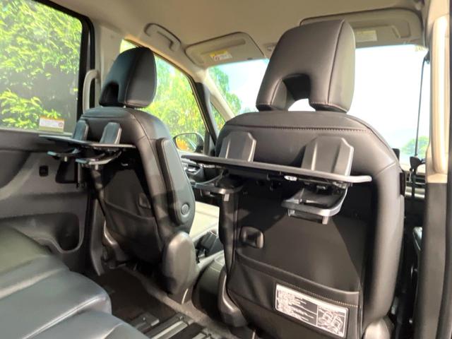セレナ ｅ－パワー　ハイウェイスターＶ　９０周年記念車　両側電動ドア　全周囲カメラ　衝突被害軽減システム　ハーフレザーシート　コーナーセンサー　スマートキー　ＬＥＤヘッド　ＥＴＣ２．０　オートハイビーム　車線逸脱警報　オートライト　オートエアコン（45枚目）