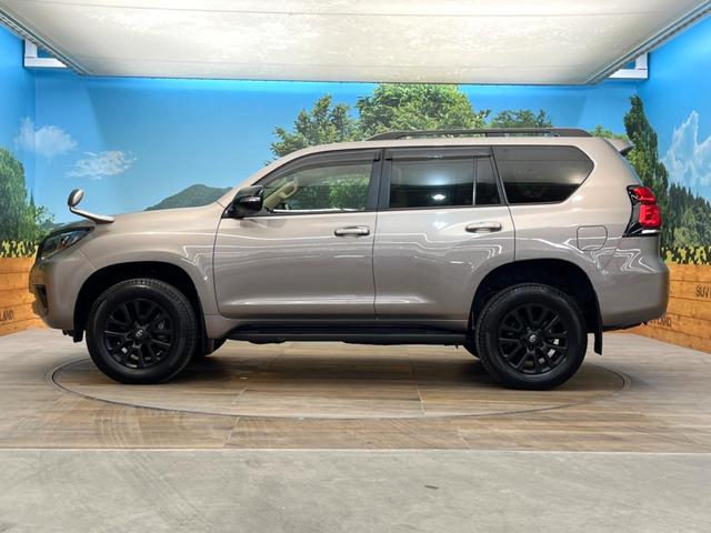 ランドクルーザープラド ＴＸ　Ｌパッケージ　マットブラックエディション　禁煙車　純正９インチナビ　サンルーフ　４ＷＤ　　バックカメラ　プリクラッシュセーフティ　レーダークルーズ　シートヒーター　オートマチックハイビーム　ＬＥＤヘッド　スマートキー　純正１８インチアルミ（24枚目）