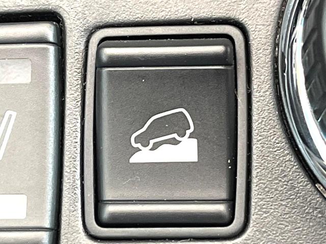 エクストレイル ２０Ｓ　エマージェンシーブレーキパッケージ　メーカー純正ナビ　全周囲カメラ　エマージェンシーブレーキ　パワーバックドア　シートヒーター　クルーズコントロール　アイドリングストップ　ＬＥＤヘッド　ＥＴＣ　ドラレコ　純正１７インチアルミ（43枚目）