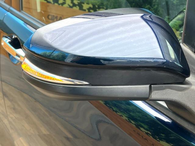 ヴォクシー Ｖ　禁煙車　純正ナビ　バックカメラ　フリップダウンモニター　クルーズコントロール　片側パワースライドドア　ＬＥＤヘッド　ＥＴＣ　オートマチックハイビーム　純正１５インチアルミ（28枚目）