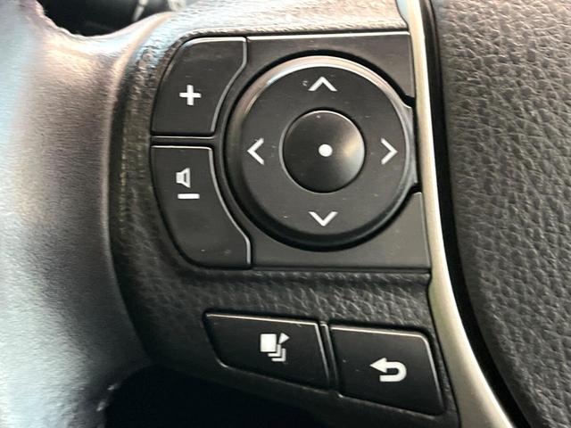 ヴォクシー Ｖ　禁煙車　純正ナビ　バックカメラ　フリップダウンモニター　クルーズコントロール　片側パワースライドドア　ＬＥＤヘッド　ＥＴＣ　オートマチックハイビーム　純正１５インチアルミ（44枚目）
