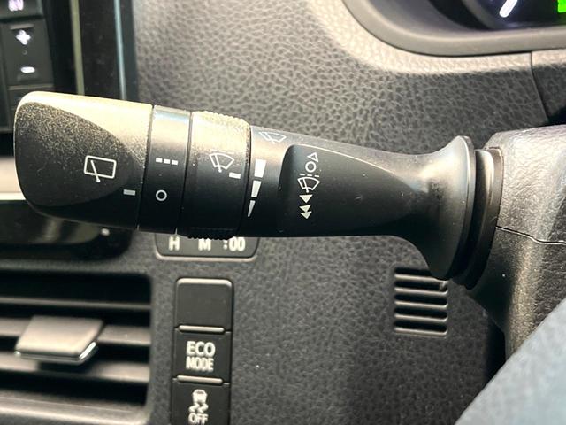 ヴォクシー Ｖ　禁煙車　純正ナビ　バックカメラ　フリップダウンモニター　クルーズコントロール　片側パワースライドドア　ＬＥＤヘッド　ＥＴＣ　オートマチックハイビーム　純正１５インチアルミ（45枚目）