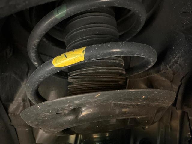 ヴェルファイアハイブリッド Ｚ　プレミア　禁煙車　メーカー純正１４インチナビ　１４インチフリップダウン　全周囲カメラ　プリクラッシュセーフティ　レーダークルーズ　両側電動スライドドア　ブラインドスポットモニター　純正１９インチアルミ（20枚目）