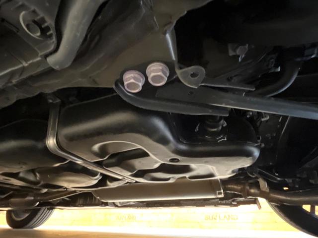 ヴェルファイアハイブリッド Ｚ　プレミア　禁煙車　メーカー純正１４インチナビ　１４インチフリップダウン　全周囲カメラ　プリクラッシュセーフティ　レーダークルーズ　両側電動スライドドア　ブラインドスポットモニター　純正１９インチアルミ（21枚目）