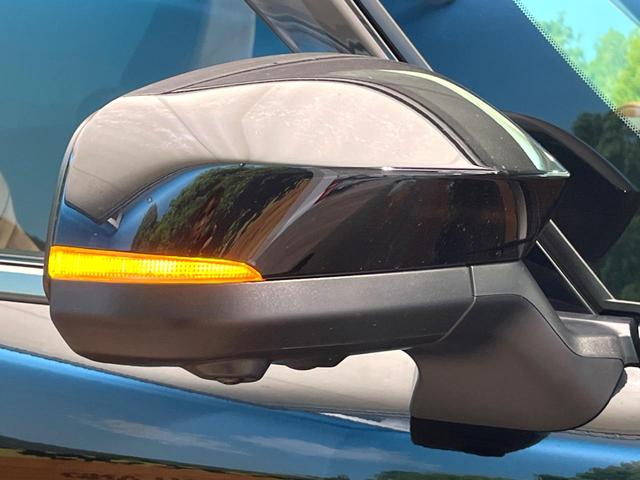 ヴェルファイアハイブリッド Ｚ　プレミア　禁煙車　メーカー純正１４インチナビ　１４インチフリップダウン　全周囲カメラ　プリクラッシュセーフティ　レーダークルーズ　両側電動スライドドア　ブラインドスポットモニター　純正１９インチアルミ（28枚目）