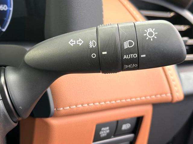 ヴェルファイアハイブリッド Ｚ　プレミア　禁煙車　メーカー純正１４インチナビ　１４インチフリップダウン　全周囲カメラ　プリクラッシュセーフティ　レーダークルーズ　両側電動スライドドア　ブラインドスポットモニター　純正１９インチアルミ（47枚目）