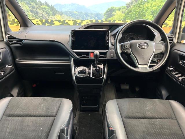 ヴォクシー ＺＳ　煌ＩＩＩ　禁煙車　１１インチナビ　バックカメラ　フリップダウンモニター　クルーズコントロール　両側電動スライドドア　プリクラッシュセーフティ　ＬＥＤヘッド　ＥＴＣ　ドラレコ　純正１６インチアルミ（2枚目）
