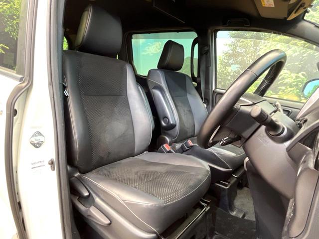 ヴォクシー ＺＳ　煌ＩＩＩ　禁煙車　１１インチナビ　バックカメラ　フリップダウンモニター　クルーズコントロール　両側電動スライドドア　プリクラッシュセーフティ　ＬＥＤヘッド　ＥＴＣ　ドラレコ　純正１６インチアルミ（8枚目）