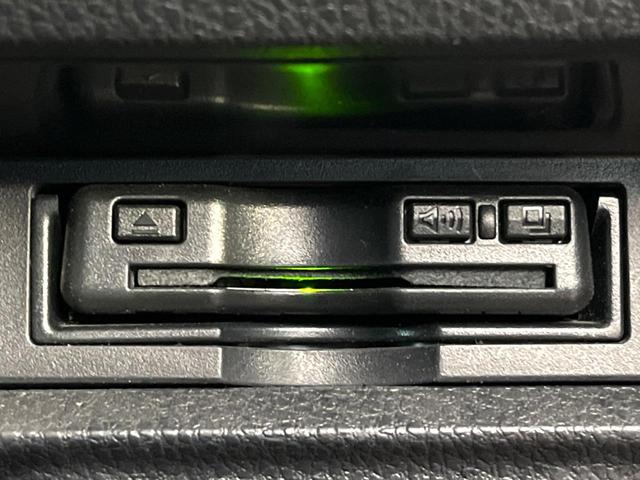 ヴォクシー ＺＳ　煌ＩＩＩ　禁煙車　１１インチナビ　バックカメラ　フリップダウンモニター　クルーズコントロール　両側電動スライドドア　プリクラッシュセーフティ　ＬＥＤヘッド　ＥＴＣ　ドラレコ　純正１６インチアルミ（41枚目）