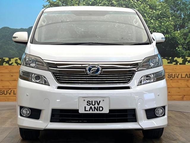 ヴェルファイアハイブリッド Ｘ　禁煙車　８インチナビ　４ＷＤ　バックカメラ　フリップダウンモニター　両側電動スライドドア　ＥＴＣ　クリアランスソナー　衝突安全ボディ　横滑り防止　オートライト　純正１６インチアルミ（15枚目）