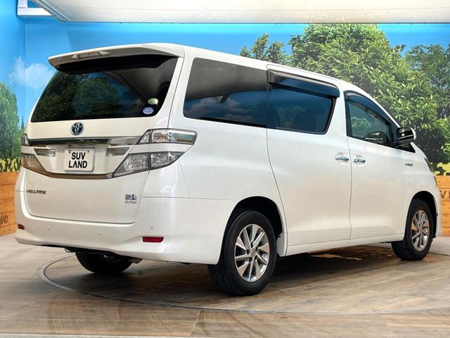 ヴェルファイアハイブリッド Ｘ　禁煙車　８インチナビ　４ＷＤ　バックカメラ　フリップダウンモニター　両側電動スライドドア　ＥＴＣ　クリアランスソナー　衝突安全ボディ　横滑り防止　オートライト　純正１６インチアルミ（17枚目）