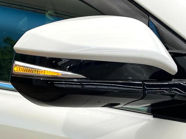 ハリアー プレミアム　禁煙車　純正８インチナビ　バックカメラ　プリクラッシュセーフティ　レーダークルーズ　パワーバックドア　ＬＥＤヘッド　ＥＴＣ　アイドリングストップ　オートマチックハイビーム　純正１８インチアルミ（27枚目）