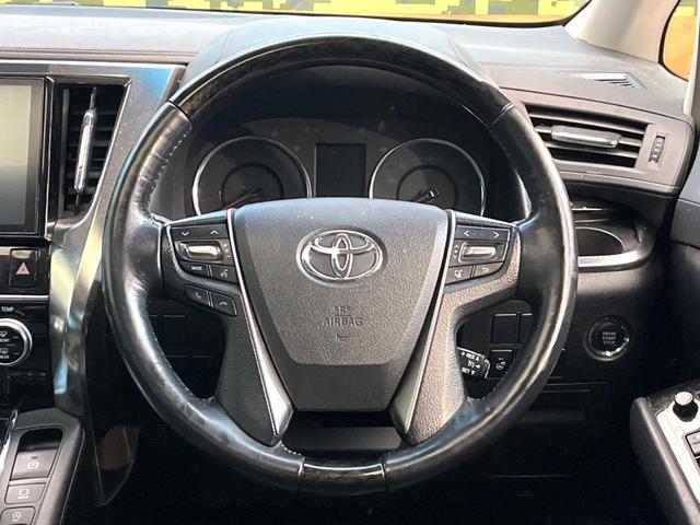 アルファード ２．５Ｓ　Ｃパッケージ　禁煙車　メーカー純正９．２インチナビ　サンルーフ　バックカメラ　フリップダウンモニター　両側電動スライドドア　クルーズコントロール　ＬＥＤヘッド　ＥＴＣ　オートライト　純１８インチアルミ（12枚目）