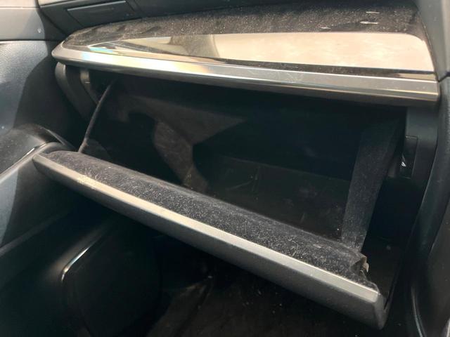 アルファード ２．５Ｓ　Ｃパッケージ　禁煙車　メーカー純正９．２インチナビ　サンルーフ　バックカメラ　フリップダウンモニター　両側電動スライドドア　クルーズコントロール　ＬＥＤヘッド　ＥＴＣ　オートライト　純１８インチアルミ（74枚目）