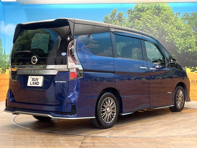 セレナ ｅ－パワー　オーテック　セーフティパッケージ　禁煙車　メーカー純正９インチナビ　全周囲カメラ　フリップダウンモニター　純正フルエアロ　両側電動スライドドア　エマージェンシーブレーキ　ブラインドスポットモニター　ＡＵＴＥＣＨ１６インチアルミ（17枚目）