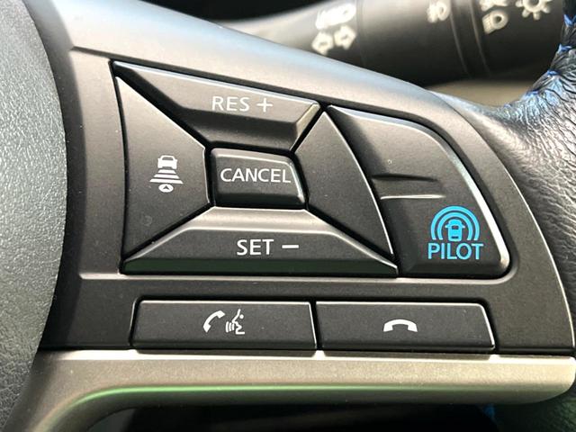 セレナ ｅ－パワー　オーテック　セーフティパッケージ　禁煙車　メーカー純正９インチナビ　全周囲カメラ　フリップダウンモニター　純正フルエアロ　両側電動スライドドア　エマージェンシーブレーキ　ブラインドスポットモニター　ＡＵＴＥＣＨ１６インチアルミ（46枚目）