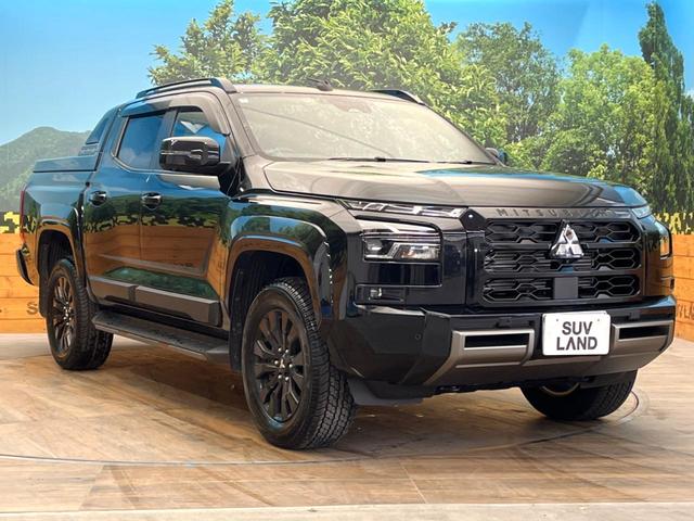 トライトン GSR 禁煙車 メーカー純正9インチナビ 4WD 全周囲カメラ e-Assist レーダークルーズ ブラインドスポットモニター シートヒーター LEDヘッド ETC スマートキー 純正18インチアルミ(16枚目)