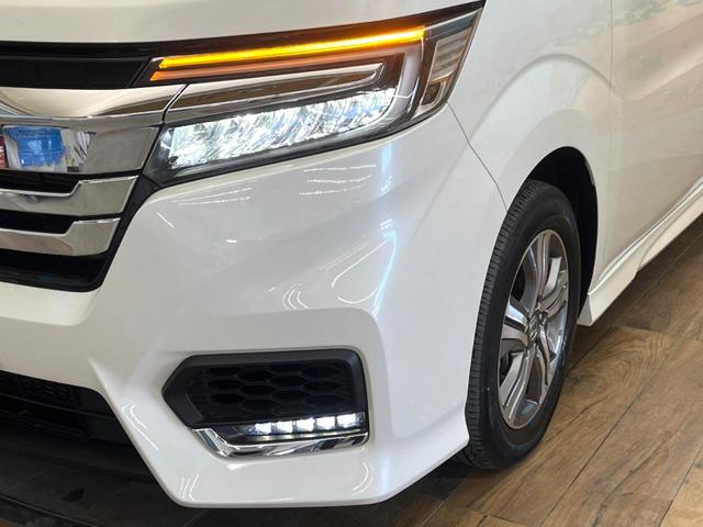 ステップワゴンスパーダ e:HEVスパーダ G・EX ホンダセンシング 両側電動ドア 後席モニター 全周囲カメラ 衝突被害軽減システム レーダークルーズ 禁煙車 ハーフレザーシート スマートキー LEDヘッド ETC2.0 車線逸脱警報 オートライト デュアルエアコン(12枚目)