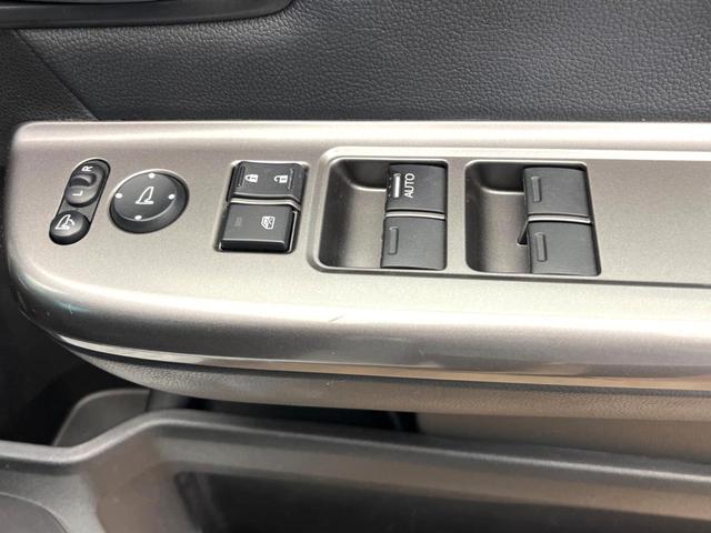 ステップワゴンスパーダ e:HEVスパーダ G・EX ホンダセンシング 両側電動ドア 後席モニター 全周囲カメラ 衝突被害軽減システム レーダークルーズ 禁煙車 ハーフレザーシート スマートキー LEDヘッド ETC2.0 車線逸脱警報 オートライト デュアルエアコン(69枚目)