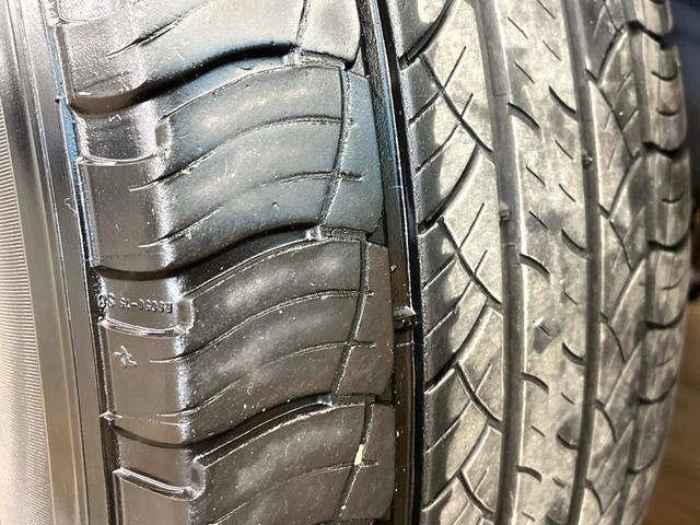 ランドクルーザープラド TX Lパッケージ 70thアニバーサリーリミテッド 4WD サンルーフ 全周囲カメラ 衝突被害軽減システム レーダークルーズ 禁煙車 電動リアゲート レザーシート 前席シートエアコン ドラレコ コーナーセンサー スマートキー LEDヘッド(32枚目)