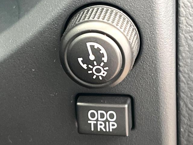 ランドクルーザープラド TX Lパッケージ 70thアニバーサリーリミテッド 4WD サンルーフ 全周囲カメラ 衝突被害軽減システム レーダークルーズ 禁煙車 電動リアゲート レザーシート 前席シートエアコン ドラレコ コーナーセンサー スマートキー LEDヘッド(58枚目)