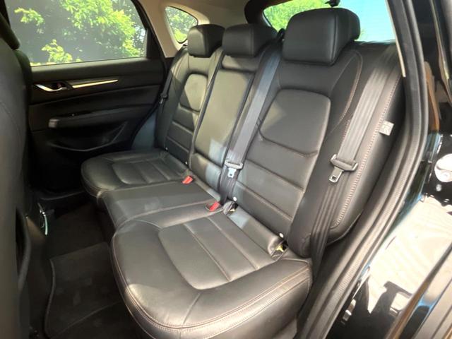 CX-5 XD Lパッケージ 全周囲カメラ レーダークルーズ 電動リアゲート レザーシート ドラレコ コーナーセンサー スマートキー LEDヘッド ETC 車線逸脱警報 オートライト オートエアコン 純正19インチアルミ(62枚目)