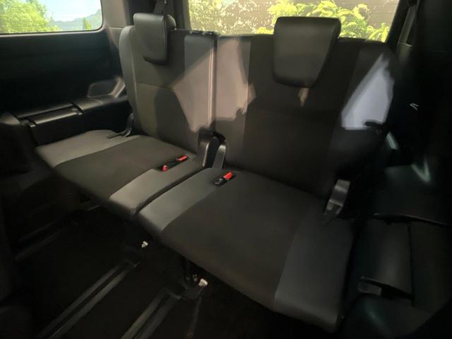 ノア Ｓｉ　ダブルバイビー　両側電動ドア　純正ＳＤナビ　後席モニター　バックカメラ　衝突被害軽減システム　禁煙車　ハーフレザーシート　スマートキー　ＬＥＤヘッド　ＥＴＣ２．０　クルコン　オートハイビーム　車線逸脱警報（59枚目）