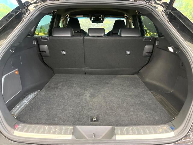 ハリアーハイブリッド Ｚ　レザーパッケージ　４ＷＤ　禁煙車　１２．３型メーカーナビ　モデリスタエアロ　全周囲カメラ　セーフティセンス　レーダークルーズ　純正１９インチアルミ　ＬＥＤヘッド＆フォグ　ＥＴＣ２．０　シートベンチレーション（10枚目）