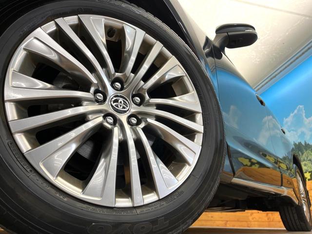 ハリアーハイブリッド Ｚ　レザーパッケージ　４ＷＤ　禁煙車　１２．３型メーカーナビ　モデリスタエアロ　全周囲カメラ　セーフティセンス　レーダークルーズ　純正１９インチアルミ　ＬＥＤヘッド＆フォグ　ＥＴＣ２．０　シートベンチレーション（13枚目）