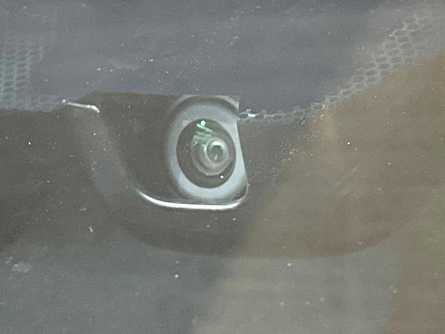 ハリアーハイブリッド Ｚ　レザーパッケージ　４ＷＤ　禁煙車　１２．３型メーカーナビ　モデリスタエアロ　全周囲カメラ　セーフティセンス　レーダークルーズ　純正１９インチアルミ　ＬＥＤヘッド＆フォグ　ＥＴＣ２．０　シートベンチレーション（42枚目）