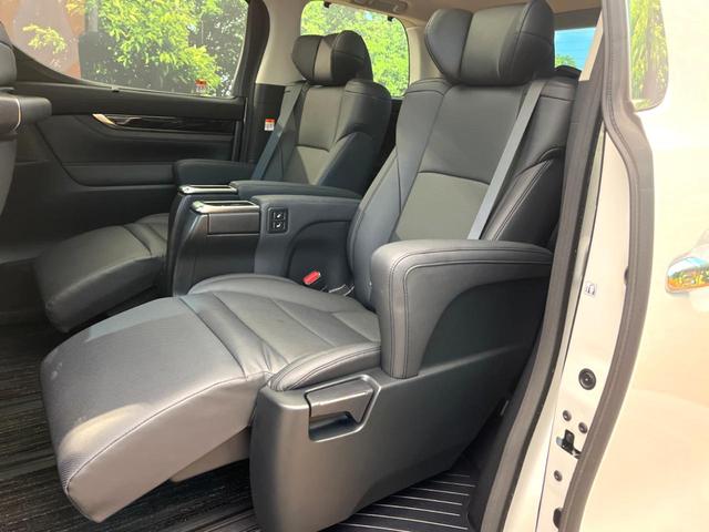 アルファード ２．５Ｓ　Ｃパッケージ　禁煙車　ツインムーンルーフ　モデリスタフルエアロ　９インチディスプレイオーディオ　バックカメラ　後席モニター　　両側電動スライドドア　パワーバックドア　ＬＥＤヘッド　ＥＴＣ　純正１８インチアルミ（72枚目）