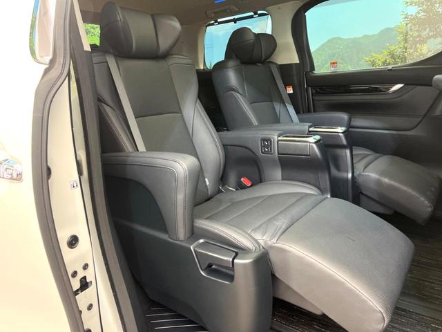 アルファード ２．５Ｓ　Ｃパッケージ　禁煙車　ツインムーンルーフ　モデリスタフルエアロ　９インチディスプレイオーディオ　バックカメラ　後席モニター　　両側電動スライドドア　パワーバックドア　ＬＥＤヘッド　ＥＴＣ　純正１８インチアルミ（73枚目）