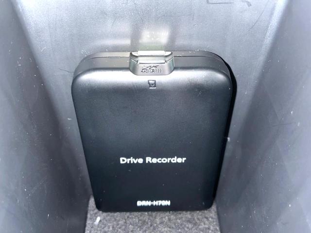 ロッキー G SDナビ バックカメラ 衝突被害軽減システム レーダークルーズ 禁煙車 ドラレコ コーナーセンサー スマートキー LEDヘッド ビルトインETC オートライト オートエアコン 純正17インチアルミ(36枚目)