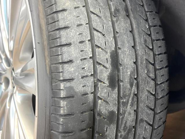 アルファード 2.5S タイプゴールド 禁煙車 9インチディスプレイオーディオ 両側電動スライドドア 後席モニター セーフティセンス LEDヘッド&フォグ 7人乗り CD/DVDデッキ レーダークルーズ ETC 100V電源 ドラレコ(29枚目)