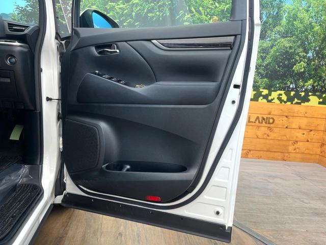 アルファード 2.5S タイプゴールド 禁煙車 9インチディスプレイオーディオ 両側電動スライドドア 後席モニター セーフティセンス LEDヘッド&フォグ 7人乗り CD/DVDデッキ レーダークルーズ ETC 100V電源 ドラレコ(66枚目)