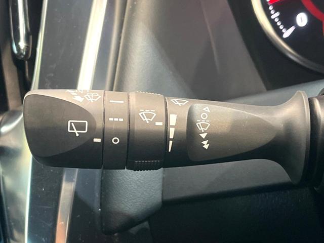 アルファード 2.5S タイプゴールド 禁煙車 9インチディスプレイオーディオ 両側電動スライドドア 後席モニター セーフティセンス LEDヘッド&フォグ 7人乗り CD/DVDデッキ レーダークルーズ ETC 100V電源 ドラレコ(70枚目)