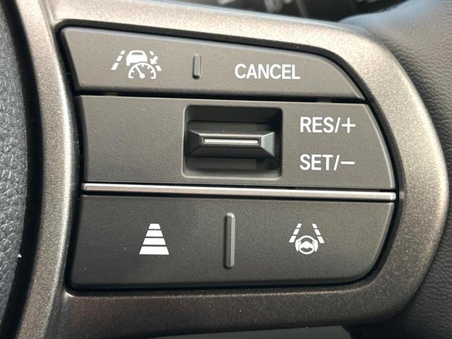 フリード クロスター 登録済未使用車 ホンダセンシング 両側電動スライドドア LEDヘッド&フォグ アダプティブクルーズ 純正15インチアルミ スマートキー オートエアコン シートヒーター オートハイビーム BSM(4枚目)