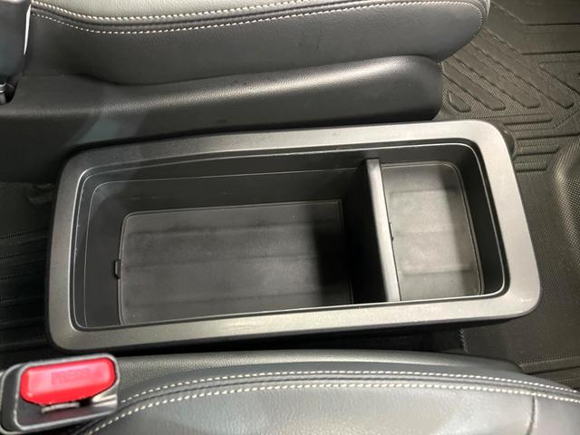 ステップワゴン e:HEVスパーダ プレミアムライン 禁煙車 純正11インチナビ 全周囲カメラ ホンダセンシング アダプティブクルーズ 両側電動スライドドア 電動パーキングブレーキ ブラインドスポットモニター ETC パドルシフト ドラレコ(76枚目)