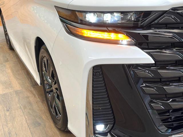 ヴェルファイアハイブリッド Z プレミア 禁煙車 14インチディスプレイオーディオ 後席モニター 両側電動スライドドア トヨタセーフティセンス LEDヘッド&フォグ レーダークルーズ パワーバックドア デジタルインナーミラー ETC2.0(13枚目)