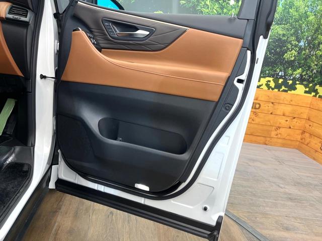 ヴェルファイアハイブリッド Z プレミア 禁煙車 14インチディスプレイオーディオ 後席モニター 両側電動スライドドア トヨタセーフティセンス LEDヘッド&フォグ レーダークルーズ パワーバックドア デジタルインナーミラー ETC2.0(69枚目)