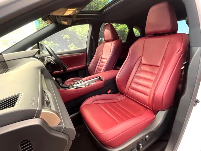 RX RX200t Fスポーツ 禁煙車 12.3型メーカーナビ サンルーフ セーフティセンス シートベンチレーション 赤革シート 3眼LEDヘッドライト 純正20インチアルミ 電動パーキングブレーキ レーダークルーズ(68枚目)