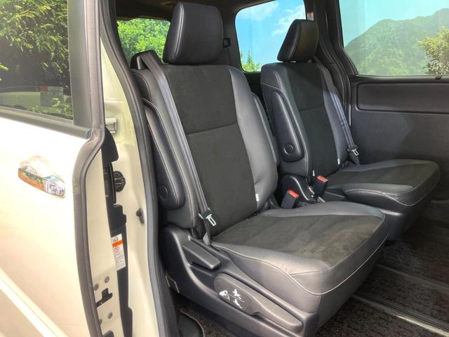 ノア ハイブリッドSi ダブルバイビーII 禁煙車 純正ナビ バックカメラ LEDヘッドライト セーフティセンス クルーズコントロール 両側電動スライドドア 純正16インチアルミ シートヒーター ドラレコ オートマチックハイビーム(9枚目)