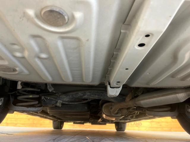 ノア ハイブリッドSi ダブルバイビーII 禁煙車 純正ナビ バックカメラ LEDヘッドライト セーフティセンス クルーズコントロール 両側電動スライドドア 純正16インチアルミ シートヒーター ドラレコ オートマチックハイビーム(19枚目)